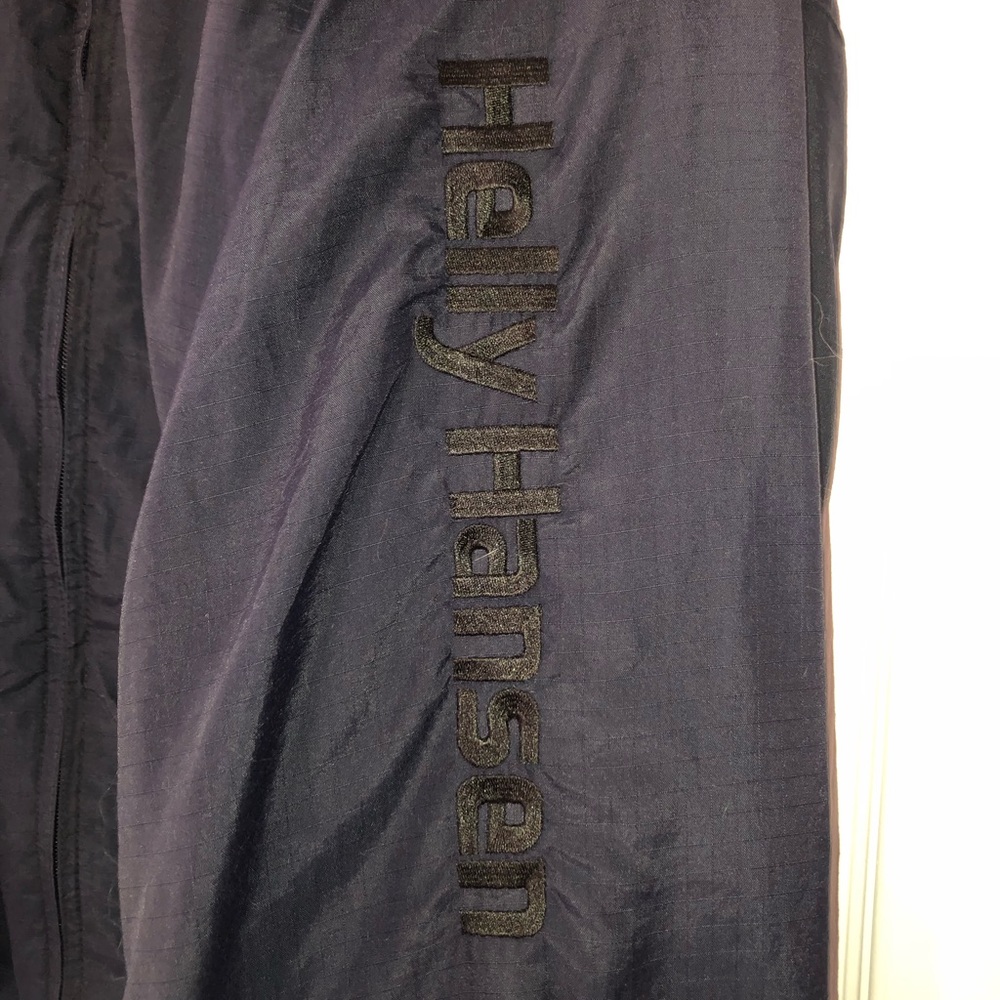 Helly Hansen navy blue bomber style jacket - Picture 3 of 6